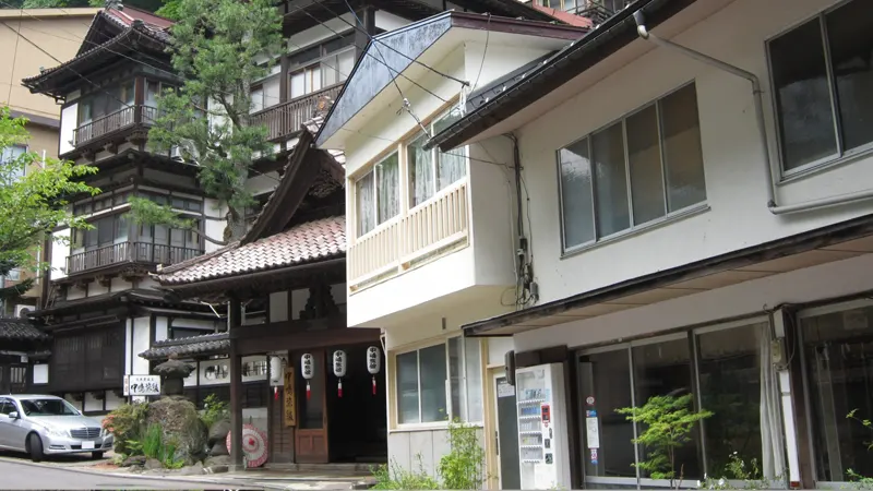 Traditional Japanese ryokan in Dai Onsen