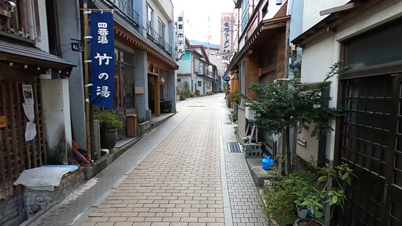 Shibu Onsen public bath entrance