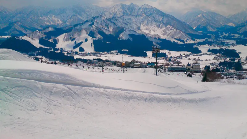 Yuzawa Kogen snow slopes
