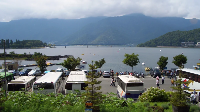 Kawaguchiko sightseeing bus