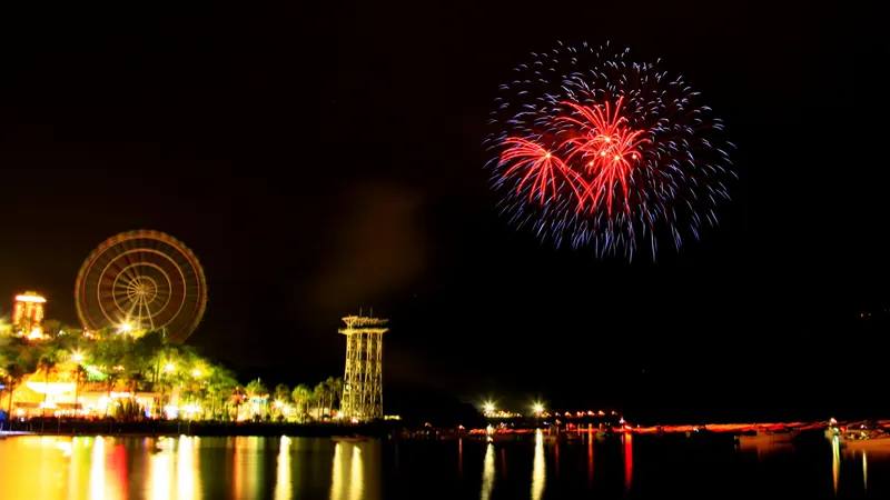Hamana Lake fireworks display