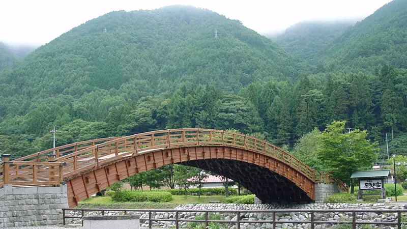 Kiso Ohashi Bridge exterior view
