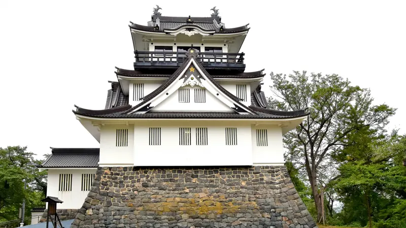 Exterior of Yokote Castle