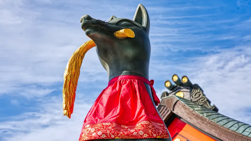 mystic fox Fushimi Inari