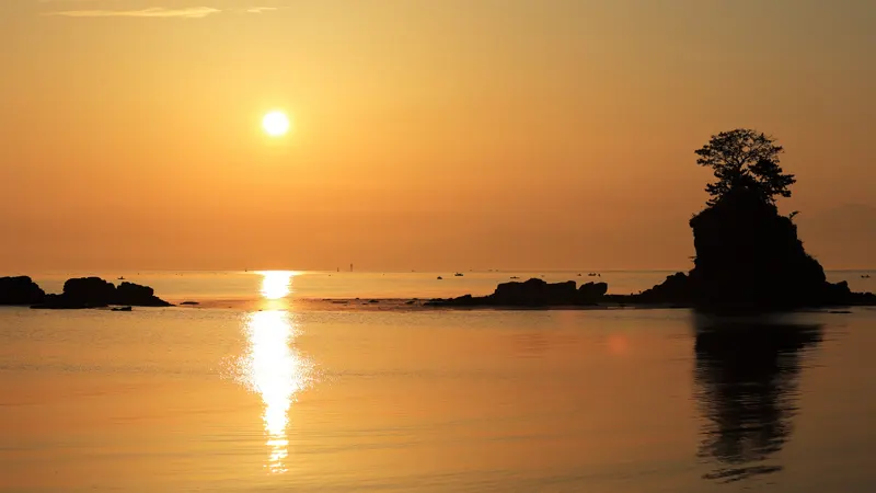 Scenic view of Amaharashi Coast