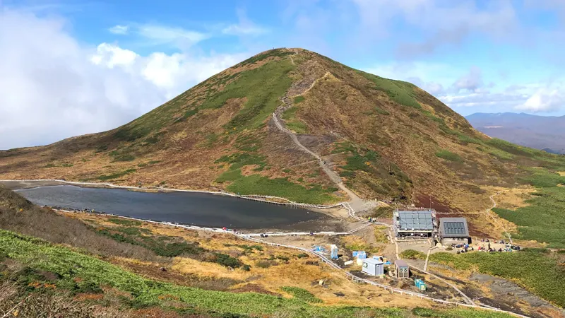 Mount Onamedake peak