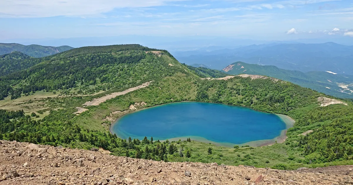 Azuma Goshikinuma (Witch’s Eye)
