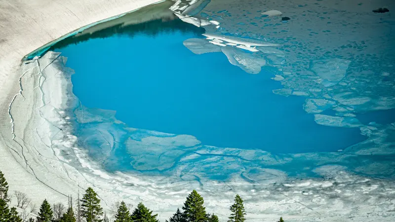 Witchs Eye ice melting