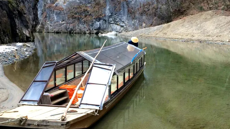 Geibikei Gorge boat ride