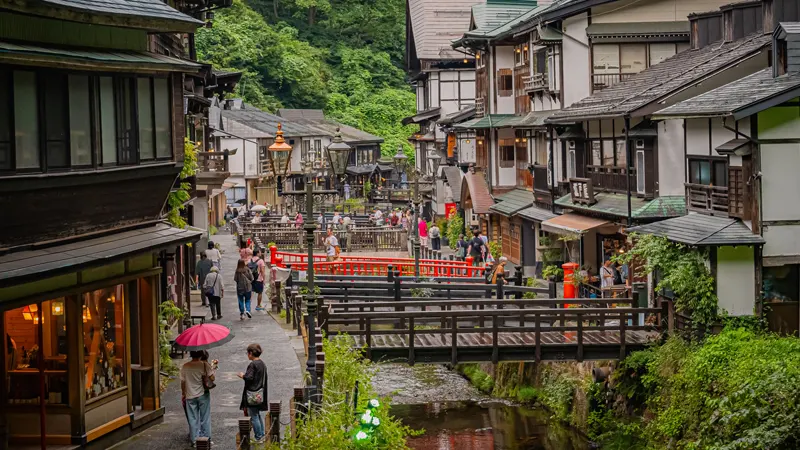 Ginzan Onsen street view