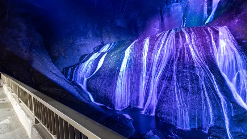Fukuroda Falls lighting