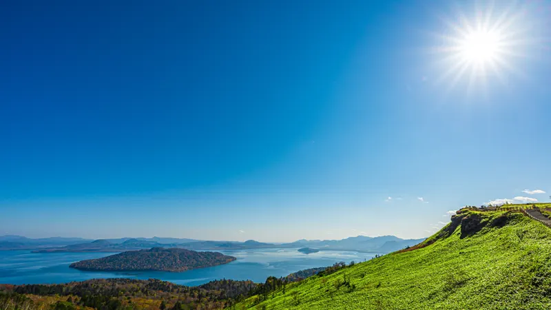 Lake Kussharo lakeside landscape