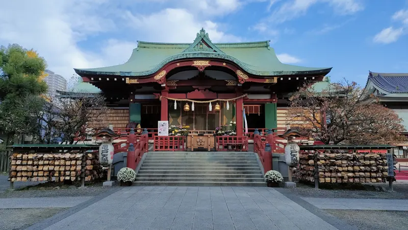 Kameido Tenjin Shrine main hall